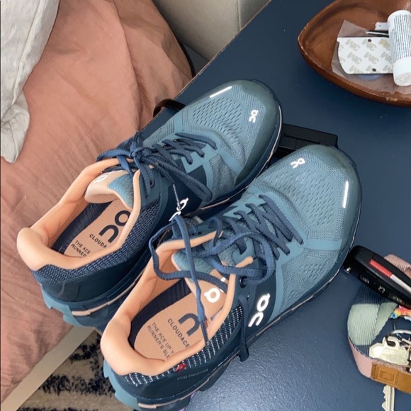 Cloud flow size 6 Women’s sneakers - Picture 4 of 6